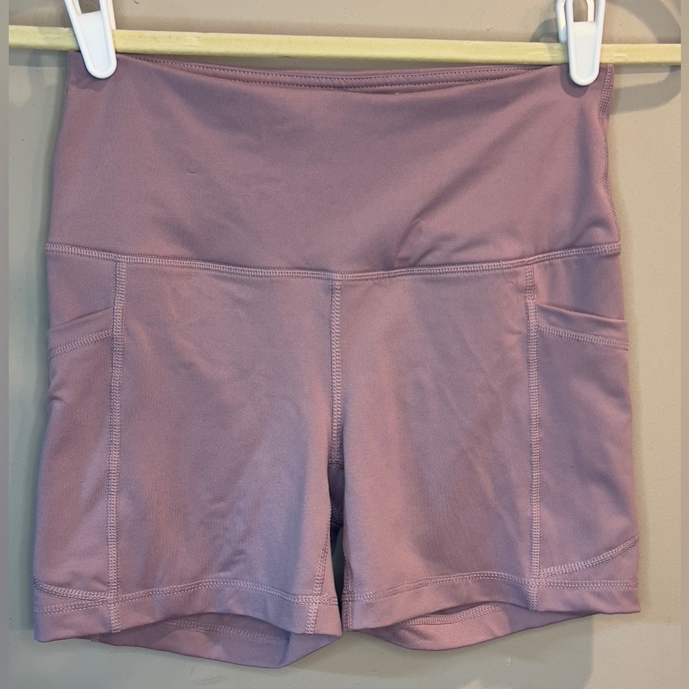 Yoga shorts